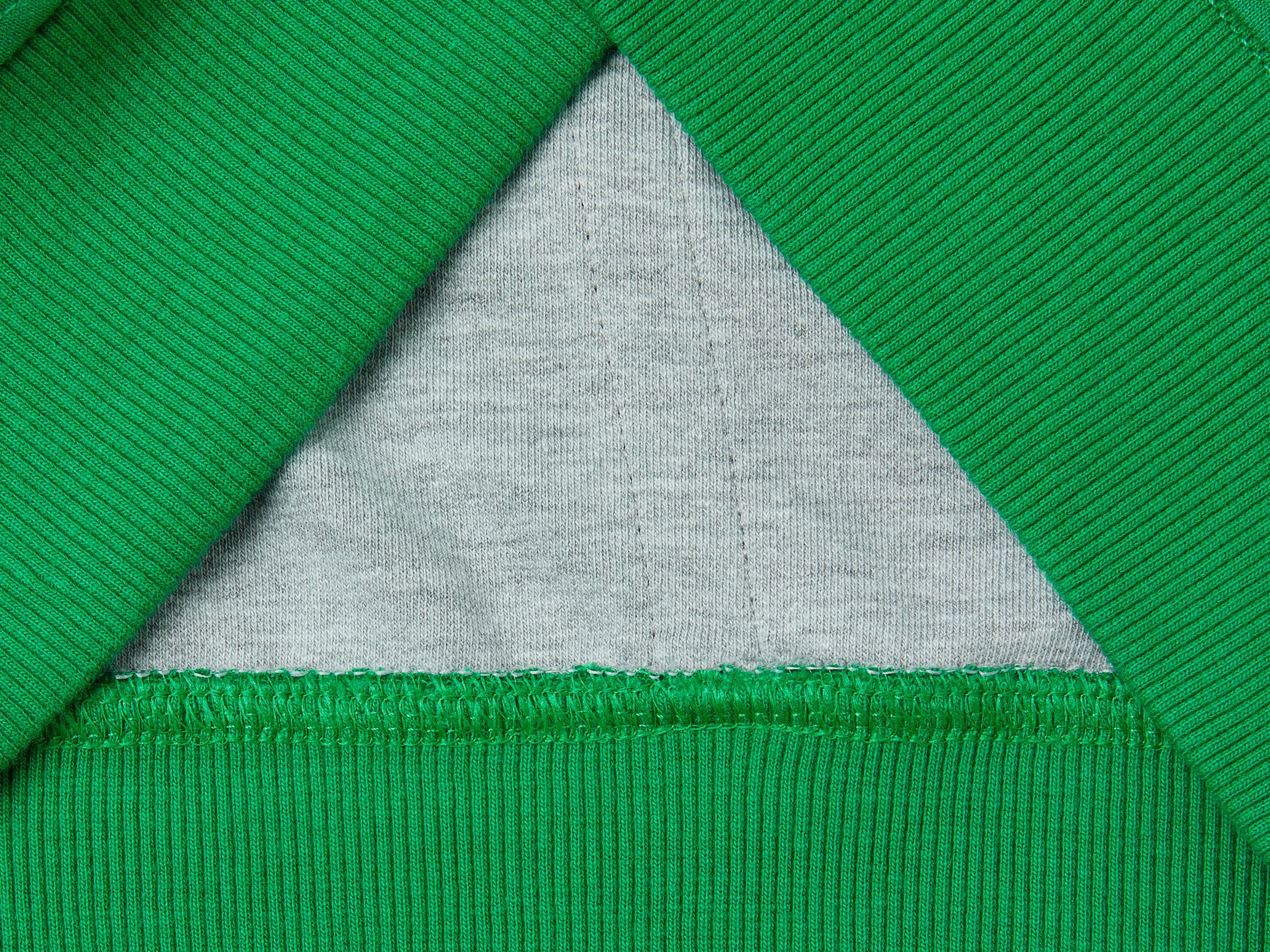 Felpa con stampa graffiti - Image 3