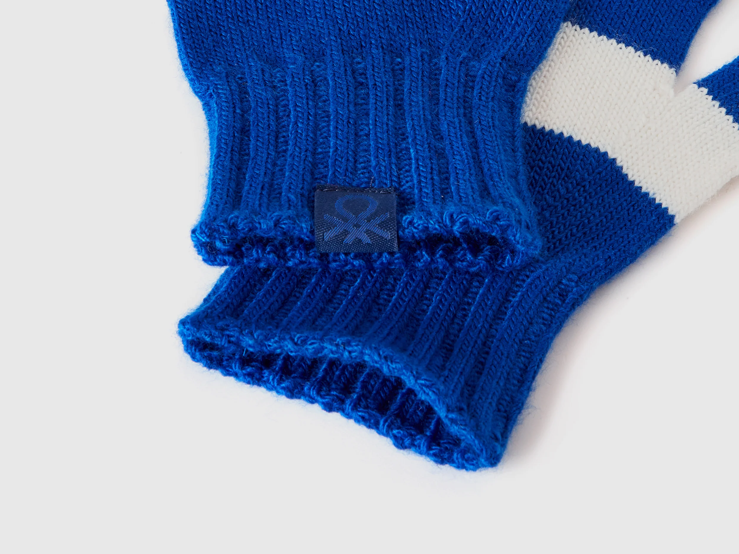 Guanti in maglia a righe - Image 3